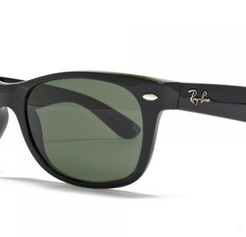 Google Glass Team Up With Ray-Ban’s Designer
