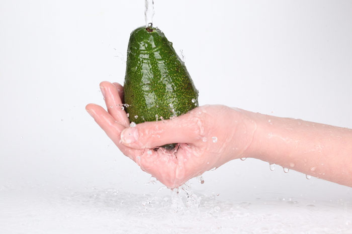700-food-avocado-water-hand-nutrition