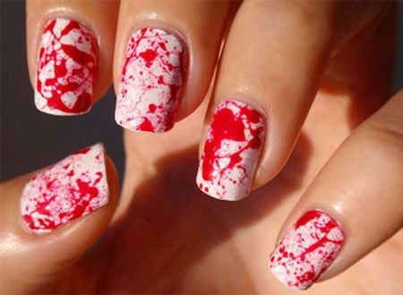 -halloween-mani-blood