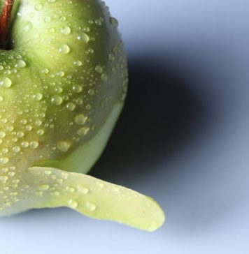 Eat an Apple before Doing the Shopping