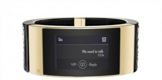 Smart Bracelet MICA by Intel
