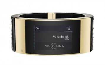Smart Bracelet MICA by Intel