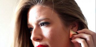 Smart Earrings Ear-o-Smart Track Woman’s Health