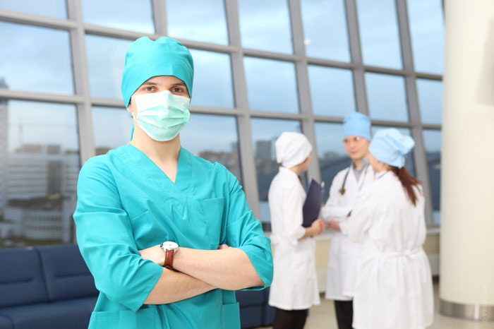 700-health-hospital-doctor-surgery-job