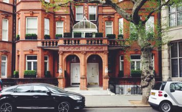 Signs of the Times: Red Flags That Say You’ve Outgrown Your Home