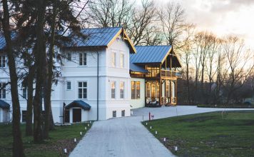 Done by Monday: Getting Acclimated to Your New Town