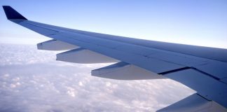 How to Stay Productive When Flying?