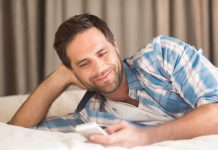 Similarities and Differences Between Web Apps and Mobile Casino Apps