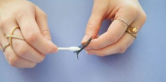 20 Awesome Ways of Using Cotton Swabs for Beauty