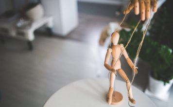 Signs You’re in a Toxic Relationship