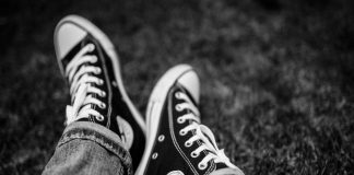 How to Make a Shoe Sole White Again?