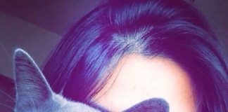 10 Kinds of Selfies Everybody Is Tired of