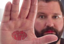 New Media Trend: Bearded Men Wearing Lipstick