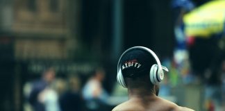 Music That Could Groove Your Mood in Your Fitness Routine