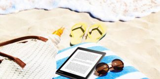 Waterproof E-Reader with a Sensor Display Kobo Aura One