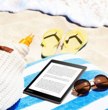 Waterproof E-Reader with a Sensor Display Kobo Aura One