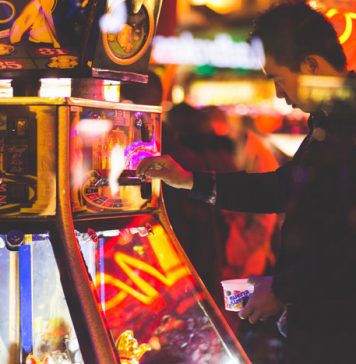 The Bingo Hall vs. Online Bingo