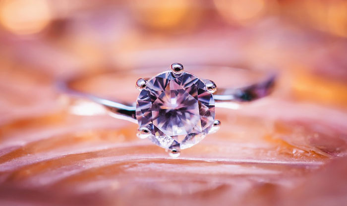 diamond-jewelry-gift-idea