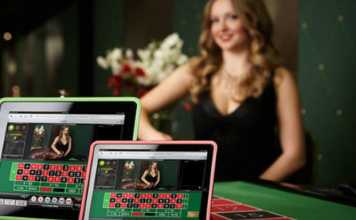 How Both Sexes Real Dealers Contribute to the Online Live Casino Success?