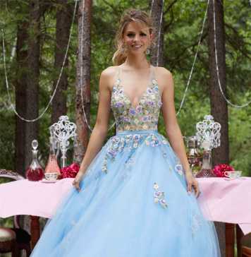 Be The Talk Of The Town With A Well Designed Prom Dress