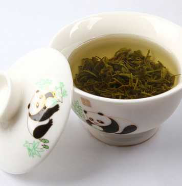 5 Health Benefits of Drinking Green Tea