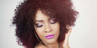 What the Heck Is Hair Plopping? If You Have Curly Hair, You Need to Read This