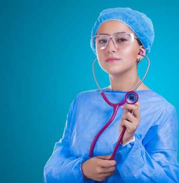 6 Personal Finance Tips for Nurses