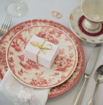 Tips for Giving Gifts at Bridal Showers