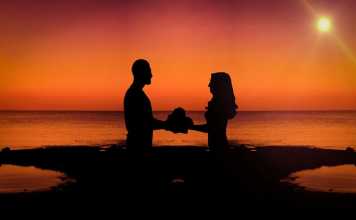 How To Keep The Spark In A Long Distance Relationship