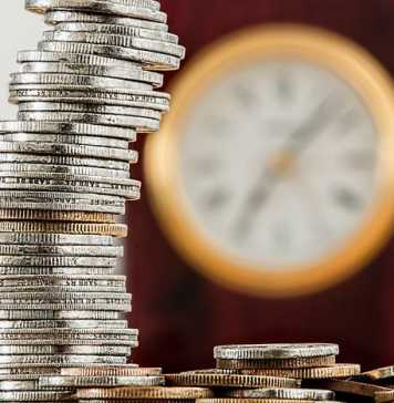 How to Turn Tax Refunds into Savings