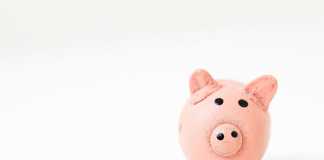 Beating the Budget Blues – 6 Tips to Get Your Finances on Track