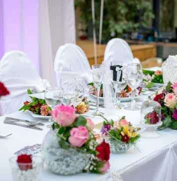 Creative Ways to Save on Wedding and Reception Decorations