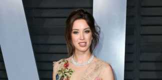 Melissa Bolona Attends Vanity Fair Oscar Party