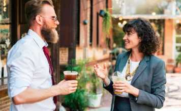 How to Choose the Right Topics for Communication