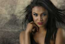 6 Colors That Make You Look Older