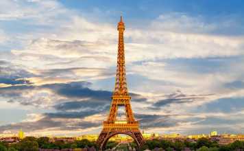 8 Things to Do in Paris, City of Beauty, City of Love