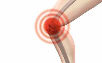 Common Reasons for Knee Pain While Walking