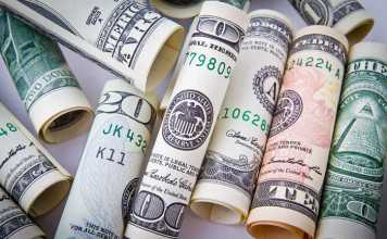 8 Ways to Earn Some Extra Cash