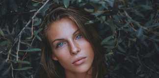 Essential Beauty Products You Should Bring When Camping