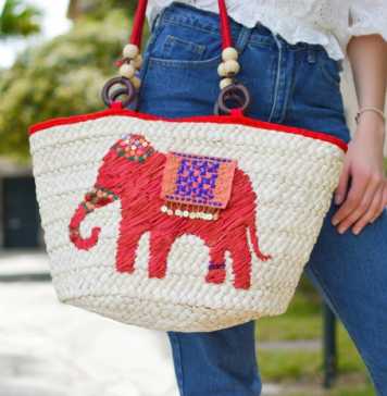 7 Reasons Why You Need to Start Wearing Tote Bags