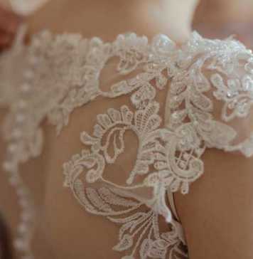 2019’s Hottest Bridal Trend: Naked Wedding Dresses