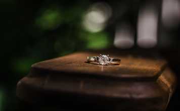 How Your Engagement Ring Style Reflects Your Relationship