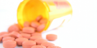 12 Compelling Reasons Why People Become Pharmacy Technicians