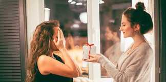 Soul Sister Gifts: 10 Unforgettable Gift Ideas for Your Best Friend or Sister