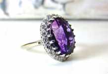 Are Birthstone Engagement Rings The Next Big Thing?