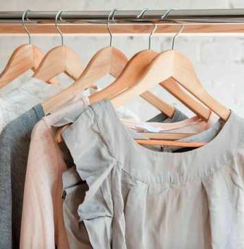 How to Know If It’s Time to Throw Clothes Away?