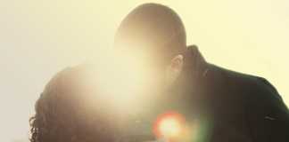 Tip: Don’t Forget The Gifts When Meeting Girlfriend’s Parents For The First Time