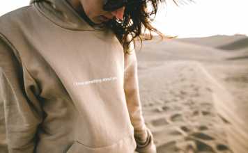 How To Handpick The Best Quality Sweatshirt For Ladies