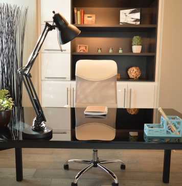 How to Choose the Right Office Chair