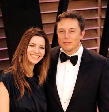 Celebs Who Married Really Wealthy Partners